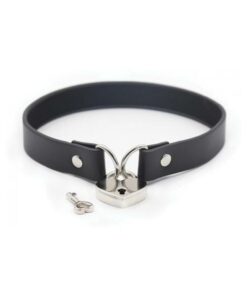 Plesur Pvc Collar W/heart Lock - Black