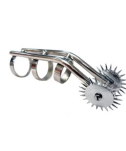 Rouge Pinwheel Cat Claw In Clamshell